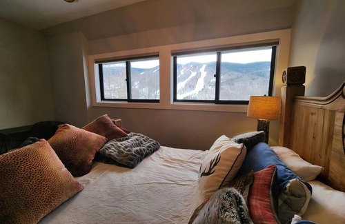 Lincoln Ski Chalet | White Mountain Vista!