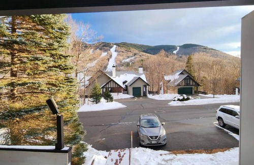 Lincoln Ski Chalet | White Mountain Vista!