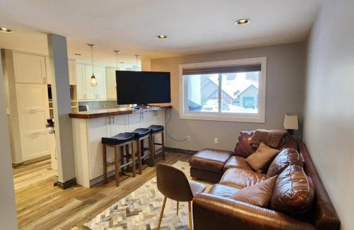 Lincoln Ski Chalet | White Mountain Vista!