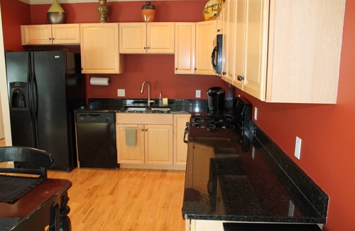 Lincoln House | White Mountains Luxuary Townhome