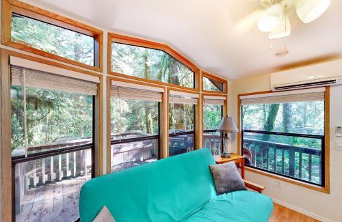 Brookings House | White Narwhal