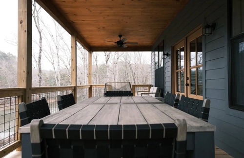 Arley House | White Oak: A Modern Lakeside Cottage - New Construction - Boat Rental