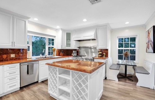 Northridge Other | White Oak - Luxurious & Modern Ranch-Style Home