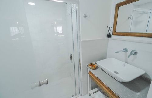 Sigacık Hotel | White Orange