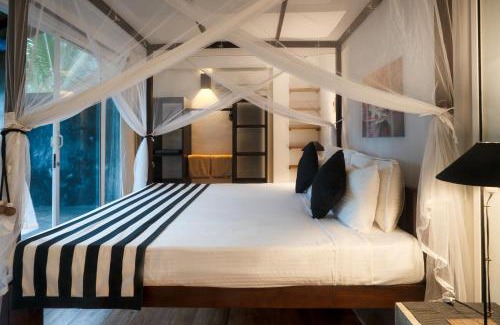 Dambulla Villa | White parrot beach villa