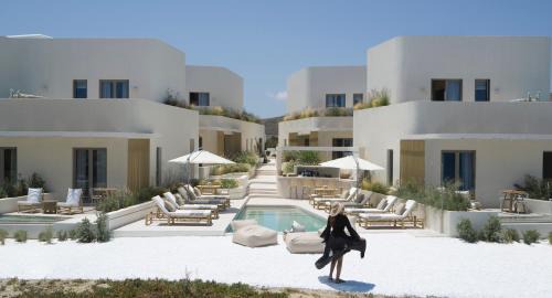 Apollonia Hotel | White Pebble Suites