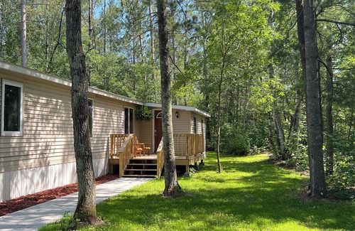 Blackduck House | White Pines B&B LLC