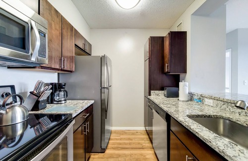 White Plains Apartment | White Plains One Bedroom, Short Walk to Train