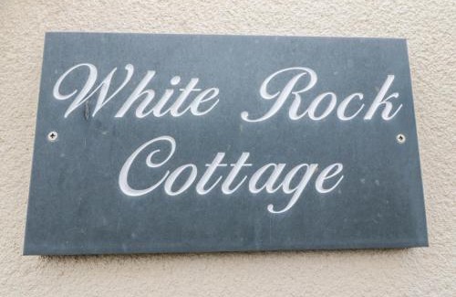 Beadnell House | White Rock Cottage