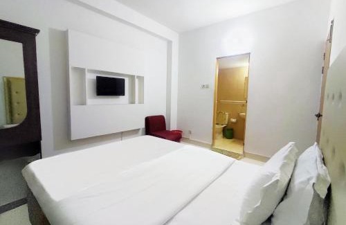 Uttara Hotel | White Rose Suites Ltd