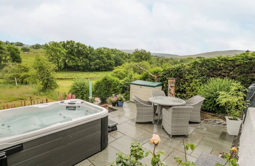 Penmachno Cottage | White Roses Retreat