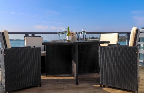 Y Felinheli House | White Sails