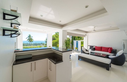 Na Thon Villa | White Stone