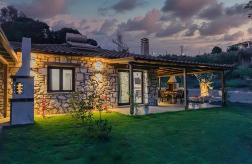 Sithonia Villa | White Stone Villas Dimitra and Eleni