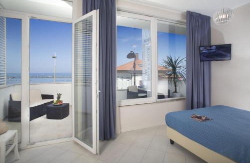 Igea Marina Apartment | White Suite & Apartments