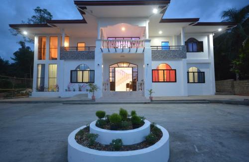 Busuanga Bed & Breakfast | White Summerville Tourist Inn