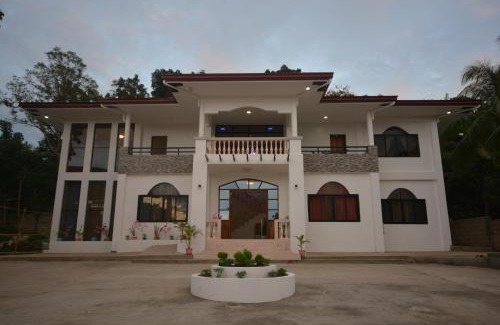 Busuanga Bed & Breakfast | White Summerville Tourist Inn