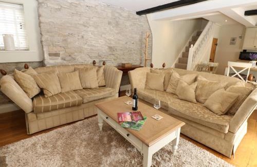 Middleham House | White Swan Cottage