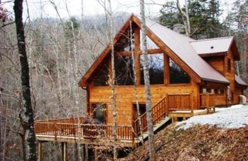 Almond House | White Tail Hollow