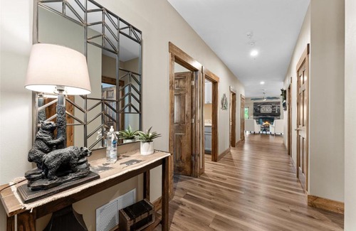Table Rock House | White Tail Summit- Sleeps 16 home