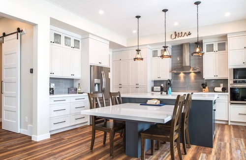 East Kootenay House | White Wolf Lodge Luxury Home by the Lake & Mountain Views!nNo.S232454.01