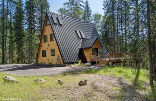 Whitefish Cabin | Whitefish Glacier A-Frame Hideaway