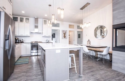 Whitefish Condo | Whitefish Lakefront 3 BR Penthouse, 5 min from downtown, view of Big Mountain