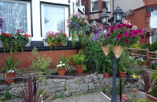 Rhos on Sea House | Whitehall Guest House