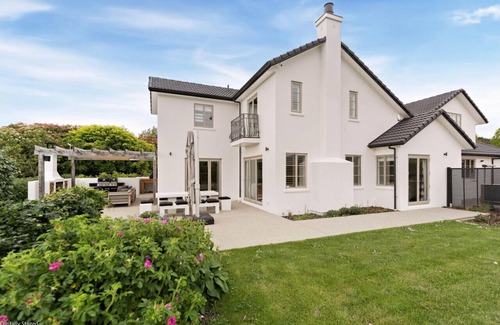 Wanaka House | Whitehaven - Hosted by NZSIR Luxury Rental Homes