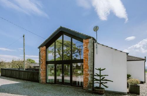 Wing House | Whitehill Barn - Uk47195