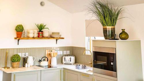 Sandwich Ski Chalet | Whitemills Wake and Aqua Park Lodge Four