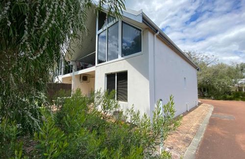 Quindalup House | Whitesands