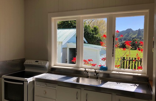 Colville Other | Whitestar Station's Palm Tree Cottage in Colville - BE ACTIVE or RELAX !