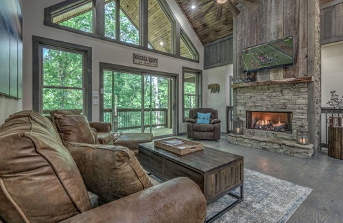 Mineral Bluff House | Whitetail Bluff by Escape to Blue Ridge