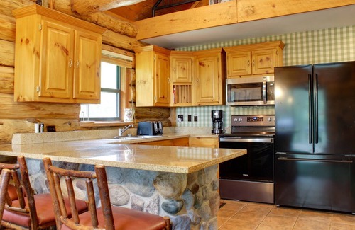 Wisconsin Dells House | Whitetail Ridge with access to Wilderness Waterpark