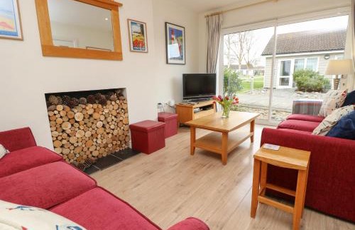 Yarmouth House | Whitfield P7