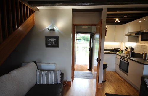 Little Witcombe Cottage | Whitley Elm Cottages