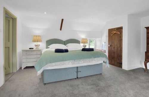 South Molton House | Whitley Farm Molland