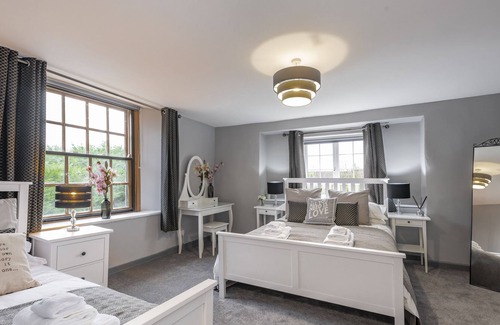Chelwood House | Whitley House, Country Character house