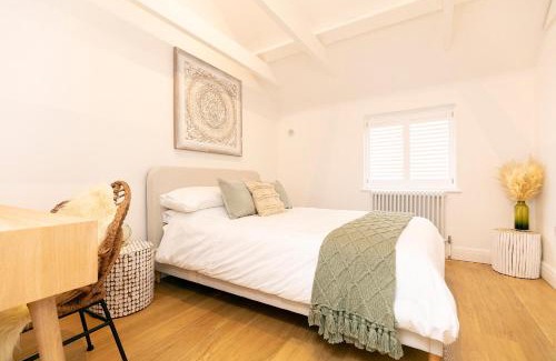 Whitstable Apartment | Whitstable Wishes, a Stylish Seaside Retreat, Whitstable with Parking Space