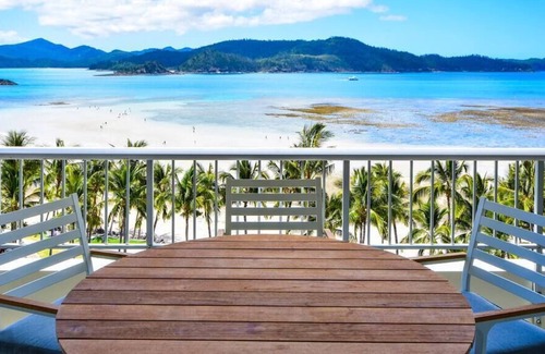 Hamilton Island Apartment | Whitsunday Apartment East 604