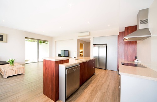 Airlie Beach Apartment | Whitsunday Reflections Apartments