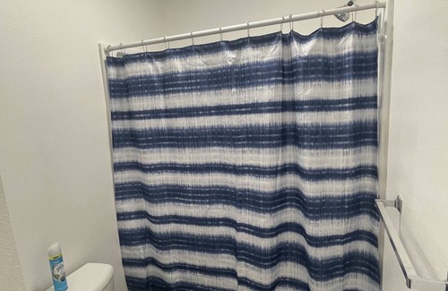 Bismarck Apartment | Whole 1 bedroom apartment