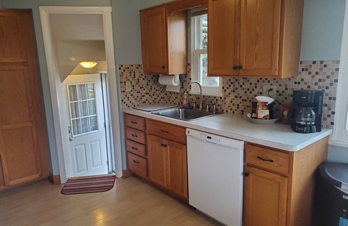Westlake House | Whole 3 Bedroom Home Near Lake, Airport, and Cle