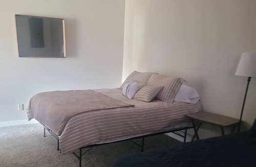 Seymour House | Whole Home With Tons of Space