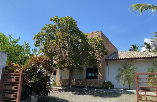 Punta Chame House | Whole house in Playa Punta Chame with pool and gazebo just steps from the ocean!