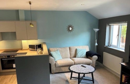 Sneinton House | Whole New House Sleeps 7