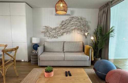 Trafaria Apartment | Whome Cozy Riverside Apartment in Trafaria