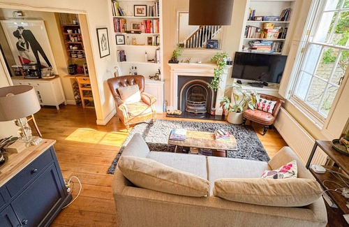 Haverstock House | Why rent a flat? Stay in a historic Victorian Cottage w/Private walled Garden