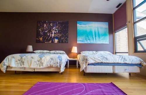 Pulaski Park House | wicker park large apartment perfect for families